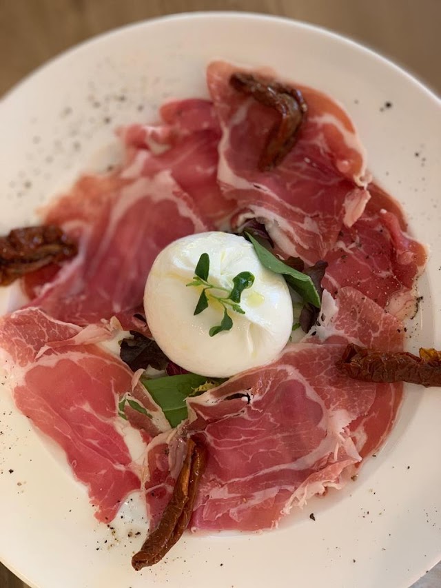 Da Luca Madrid, Trattoria y Pizzería