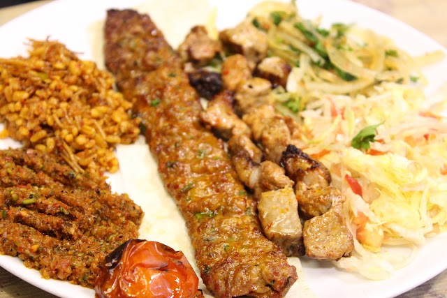 Tarihi Eminönü Dürümcüsü