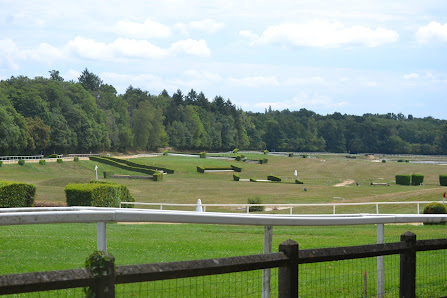 Hippodrome de Pompadour 13 Av. de l'Hippodrome, 19230 Saint-Sornin-Lavolps, France