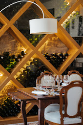 Photo n°8 de Restaurant du Château Prieuré Marquet à Saint-Martin-du-Bois (Restaurant)