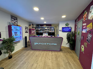 Photo n°4 de Vapostore Paris 20 Gambetta Cigarettes Electroniques et e-liquides à Paris (Boutique de cigarettes électroniques)