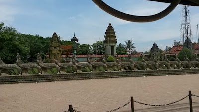 Photos of Angkor Empire Boutique