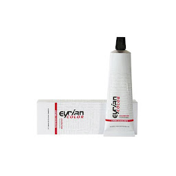 Photo n°11 de L'instant Coiffure Elodie R à Salon (Salon de coiffure)