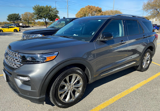 Avis Car Rental (Inside Walmart) W5V - Thumbnail