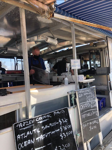 Mi Shells Seafood - Visual