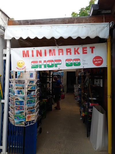 Mini market 88