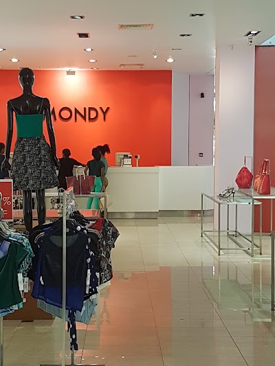 Photos of Mondy