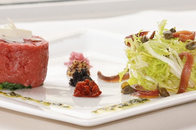 Riviera Enoteca con Cucina