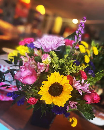 A Country Home Floral - Thumbnail