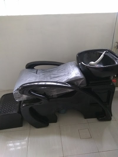 Photos of Lina Salon