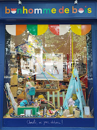Photo n°28 de Bonhomme de Bois Paris Niel - Magasin de jouets à Paris (Magasin de musique)