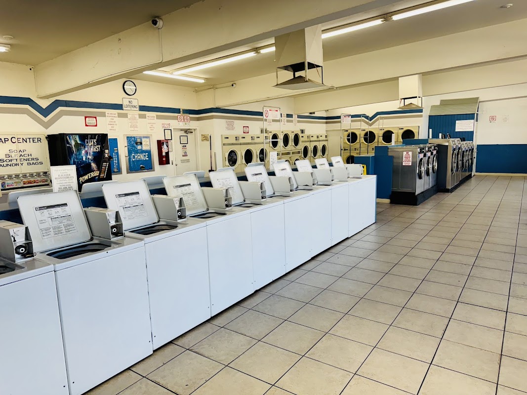 Laundromat facility with washing machines in Tucson