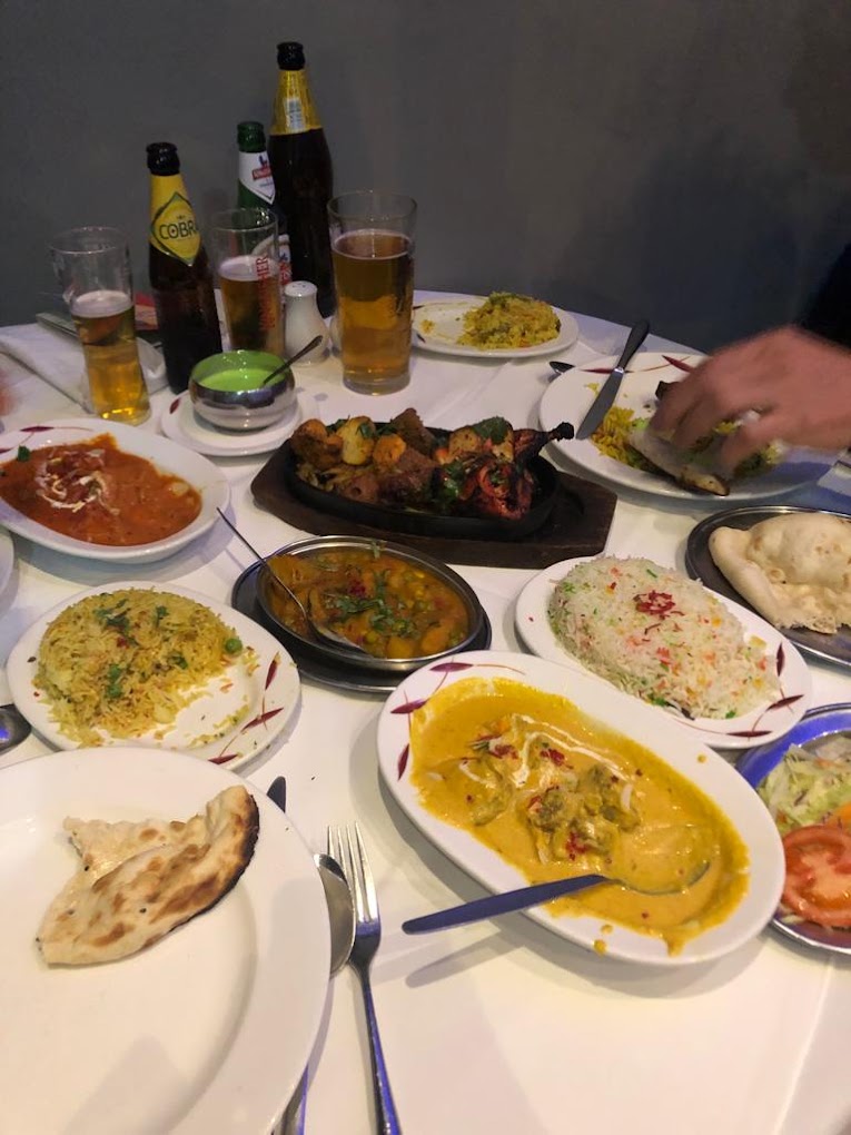 Guide to the best Indian restaurants near London Eye. Whether you are in the mood for a biryani, tikka masala or just snacking on delicious samosas. 