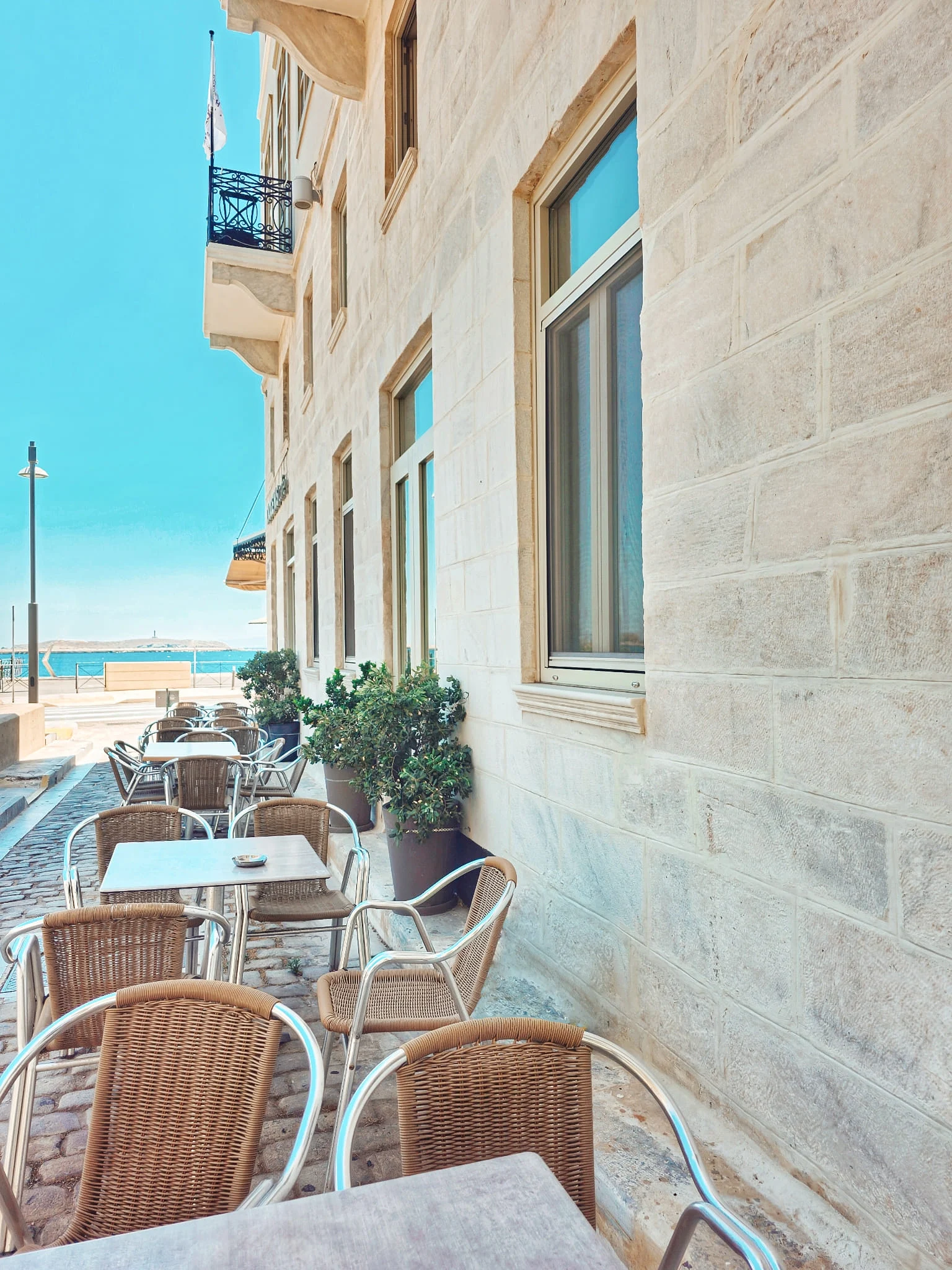 Diogenis Hotel