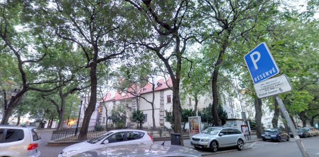 Recenzie KafeHaus Palackého v Bratislava - Kaviareň