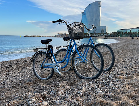 Born Bike Tours Barcelona - Enjoy Biking by null