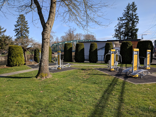 Riverside Fit Park