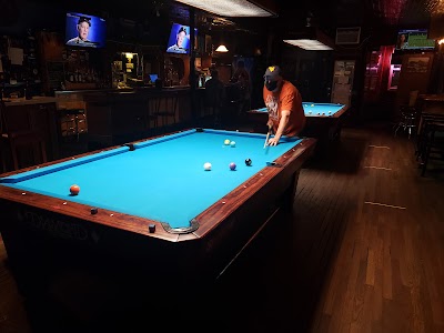 Strands Pool Room