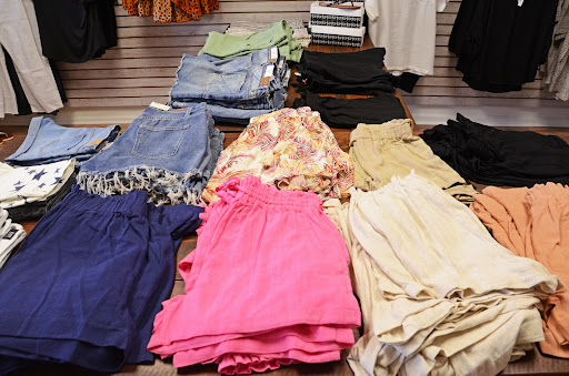 Silver Linings Boutique - Thumbnail