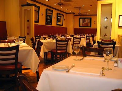 Photos of Chef Geoff's