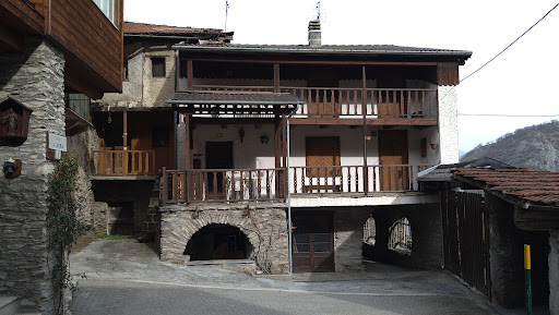PARCHEGGIO casa Arnodera Gallery - Italy