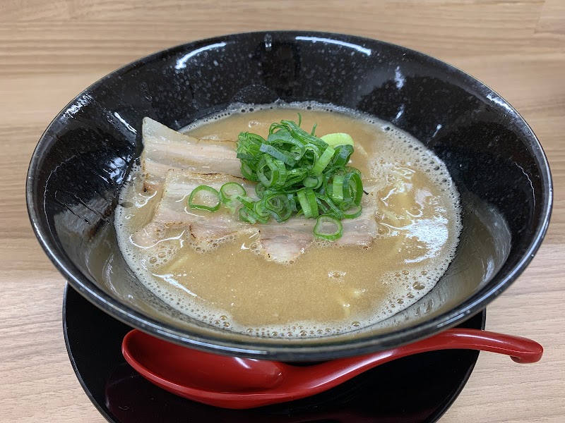 魔界系ラーメン三冠馬