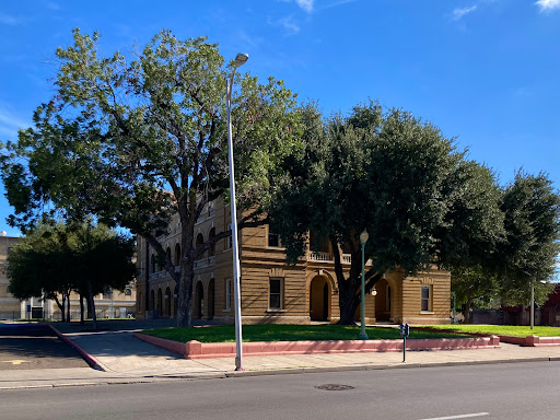 Webb County Courthouse - Visual