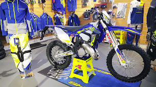 Photo n°1 de MECASPORT à Ambert (Garage automobile)