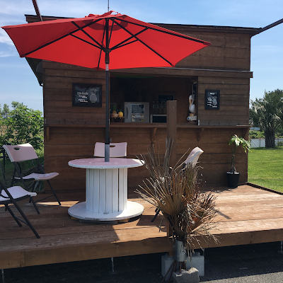 LAKEBOWLS アサイー&バーガーカフェ