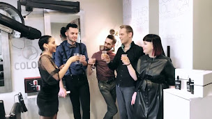 Photo n°11 de Libre Cours Coiffeur Végétale à Rennes (Barbier)