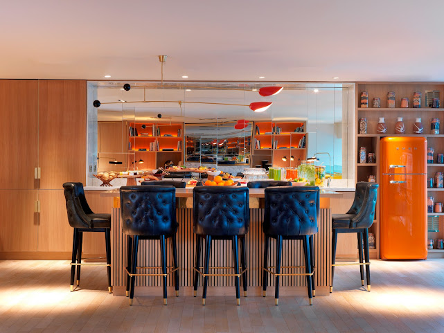 The River Lee Hotel by null