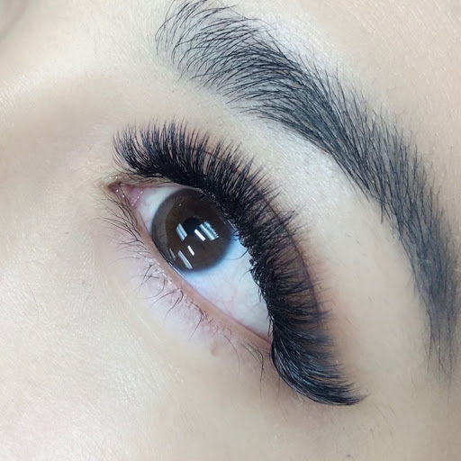 Flourish Studio - Eyelash Extensions - United States