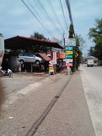 Photos of Ahass Adi Motor