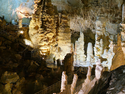 Frasassi Caves - Visual