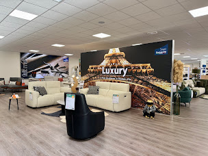 Photo n°9 de Chateau d'Ax Rodez - Sébazac à Sébazac-Concourès (Magasin de canapés)