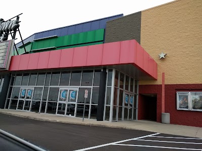 Photos of Cinemark Tinseltown Kenosha WI