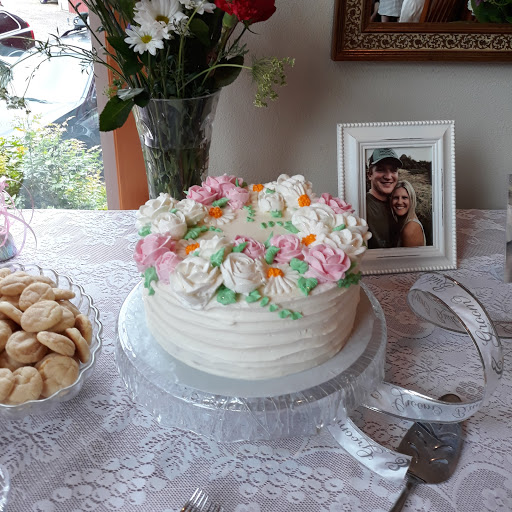 Simply Beautiful Cakes - Thumbnail