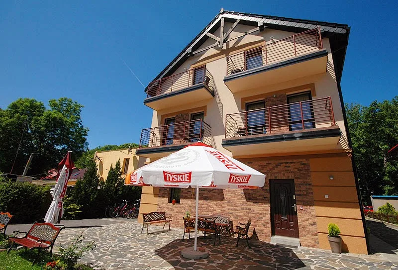 VILLA MAKRO