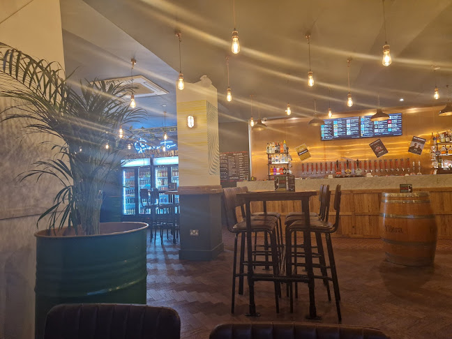 Comments and reviews of Mad Squirrel Tap Watford