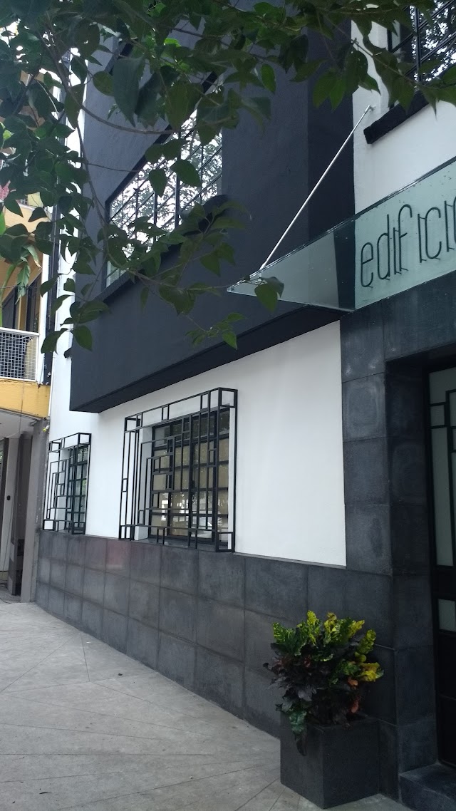 Casa Decu