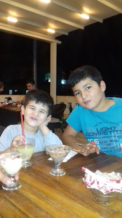 Photos of Cafe Almira