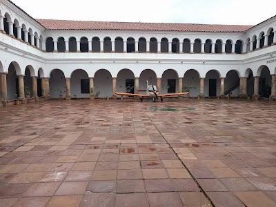 Photos of MUSEO HISTORICO MILITAR