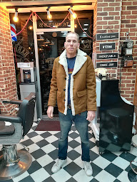 Photo n°9 de Coiffeur Maxime barber shop à Paris (Salon de coiffure)