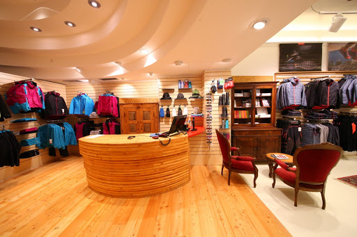 Montura Store Trento - Thumbnail
