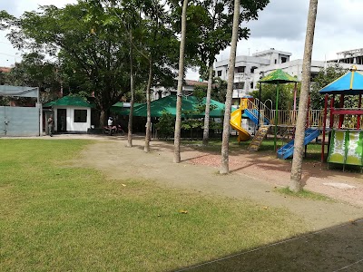 Photos of Square High School & College