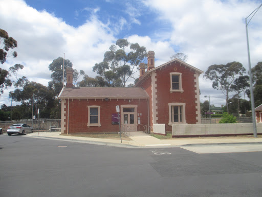 Kangaroo Flat - Thumbnail
