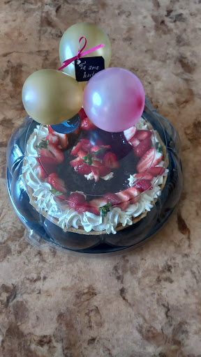 Ivonne Deli Cake - Thumbnail