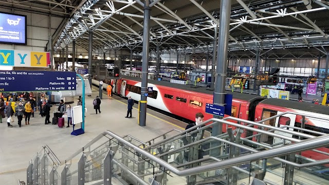 Leeds station