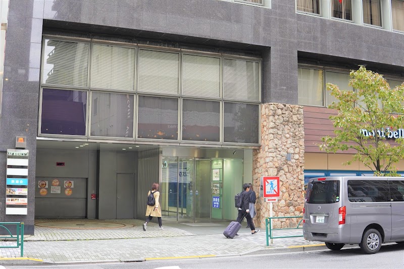 【R3C貸会議室】野村不動産新宿南口ビル（旧NMF新宿南口ビル）