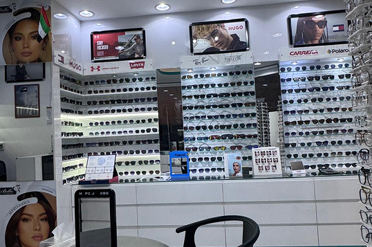 AL BAIT OPTICALS - صورة 2